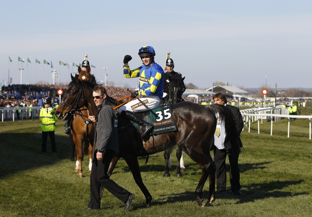 Horse Racing - John Smiths Grand National Meeting 2013 - Aintree - Day Three - Grand National Day